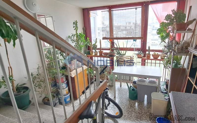 Zagreb,Travno, 1s stan 38 m2, lift - 9