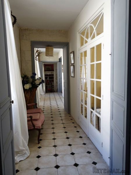 Townhouse In The Centre Of Saintes - 2