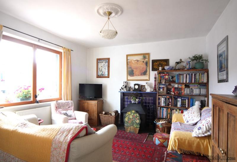 Pretty Village House With Open-Plan Gite - 2