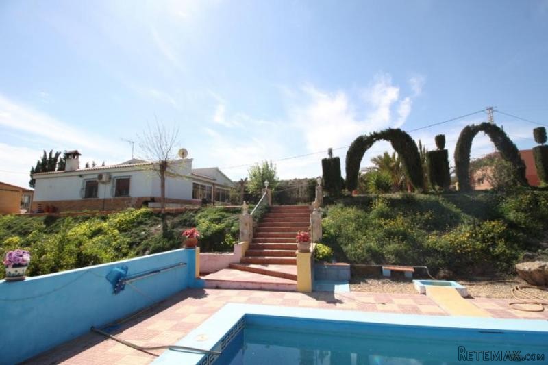 Country 3bed 2bath country finca with..