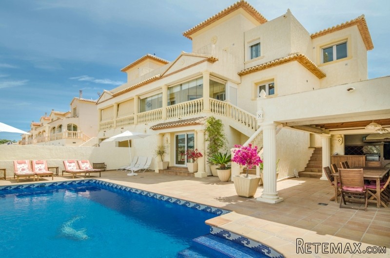 5 Bedrooms - House - Alicante - For Sale