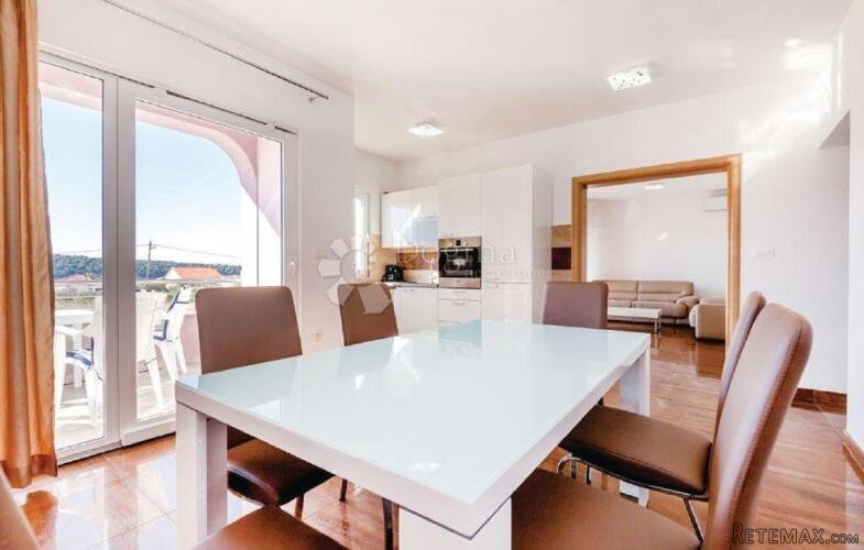 Luxury apartman sa dvije spavaće sobe