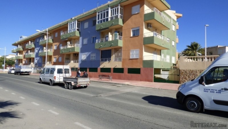 Resale · Apartment · Spain · Costa Bl..