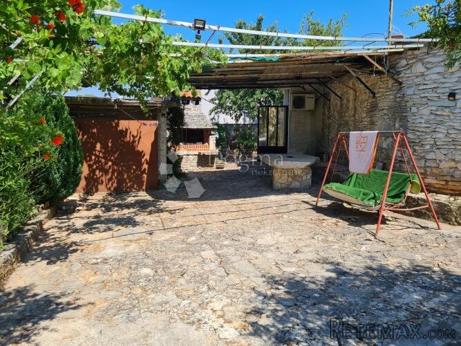Kuća s okućnicom s mogućnošću nadogradnje - u sve atraktivni - 2