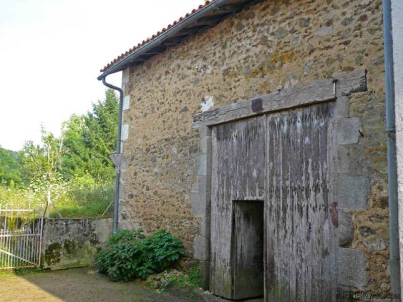 Village House In North Dordogne - 2