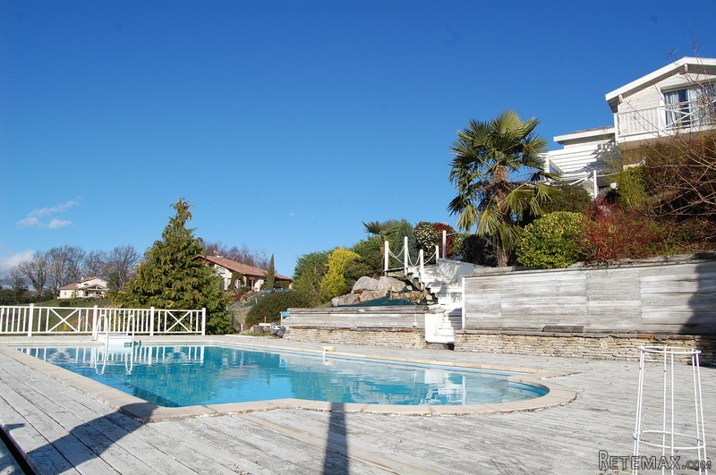 Well Renovated Villa With Swimming.. - 2