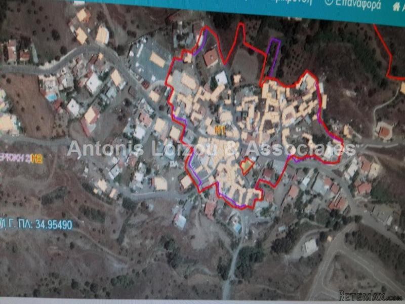 275m2 Residential Plot in Sia