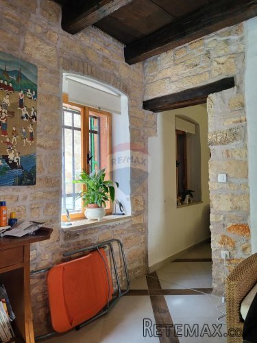 ISTRA, SVETVINČENAT - Povijesna kuća s dvorištem pored Kašte - 4