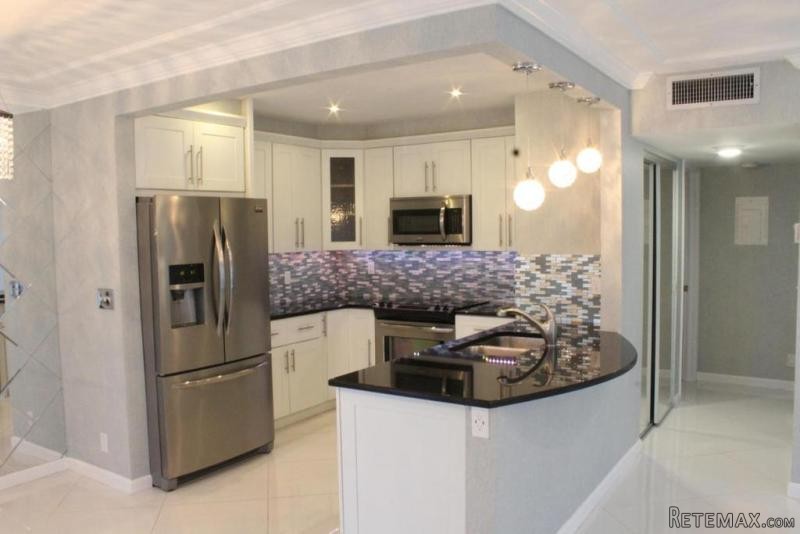 4201 S Ocean Blvd #m3, South Palm..