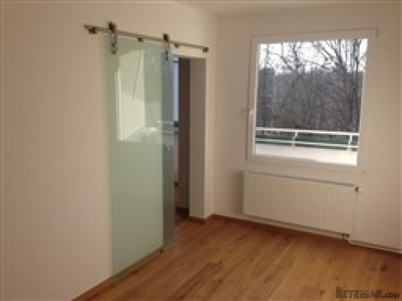 Renovated 2 Rooms Flat In.. - 2