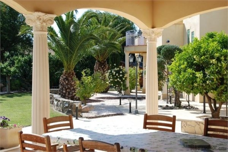 Five Star Villa With Pool & Jacuzzi.. - 2