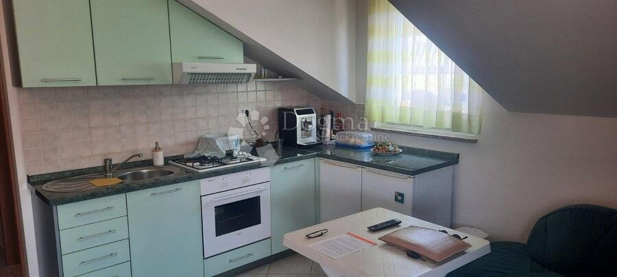 Odličan mali apartman 100 m od plaže!!! - 2