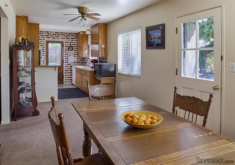 3 bedroom House For Sale: 474 Magna.. - 2