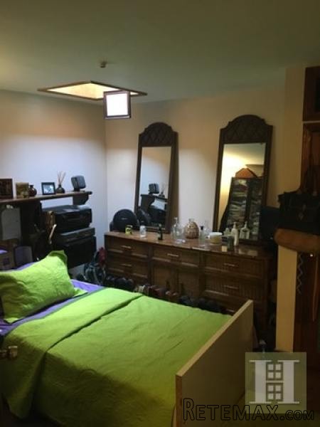 6 bedroom Town House For Sale: 354 A..