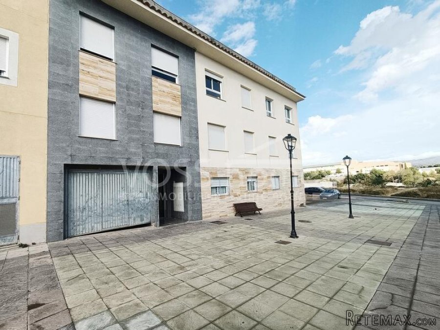 NEW LISTING TO VOSS HOMES - A spacious, never been lived..