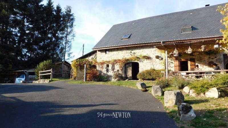 Correze. St Victour. Exquisite 5..