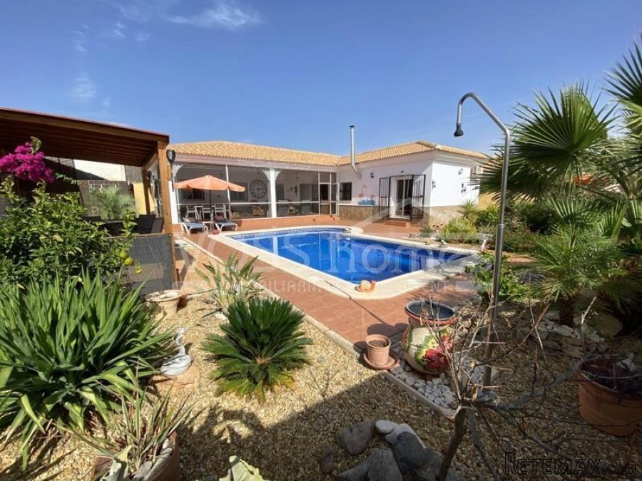 NEW & EXCLUSIVE LISTING TO VOSS HOMES - A beautifully..