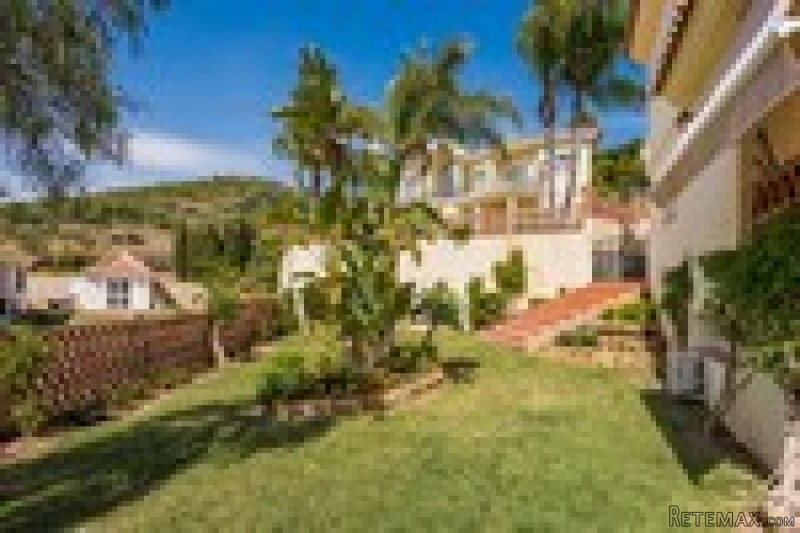 5 Bedrooms - Villa - Malaga - For Sale - 2