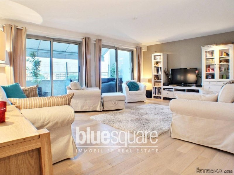 Immaculate top floor duplex apartment..