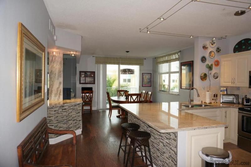804 E Windward Wy #623, Lantana, FL -.. - 2