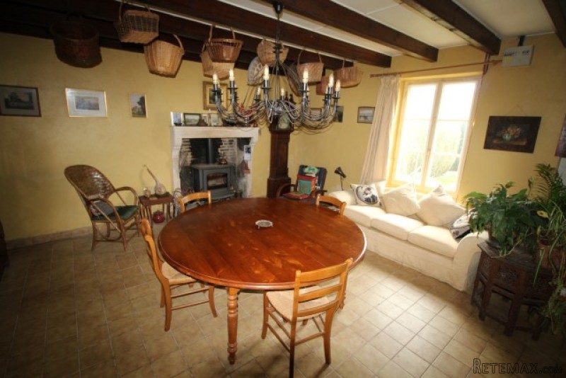 Four Bedroom House Close To Popular.. - 2