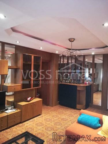 Large second floor with lift, 4 bedrooms, 2 bathroom..