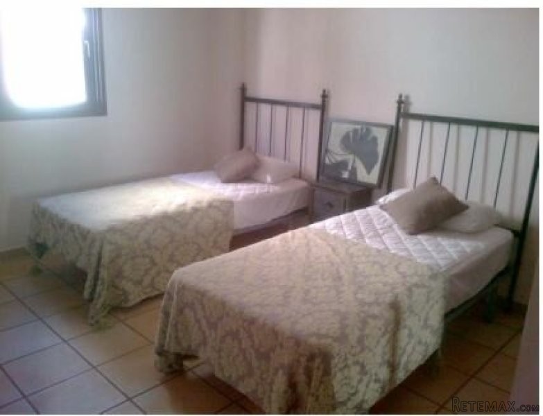 * 3 Bed Spanish Pueblo Style Townhouses - 2
