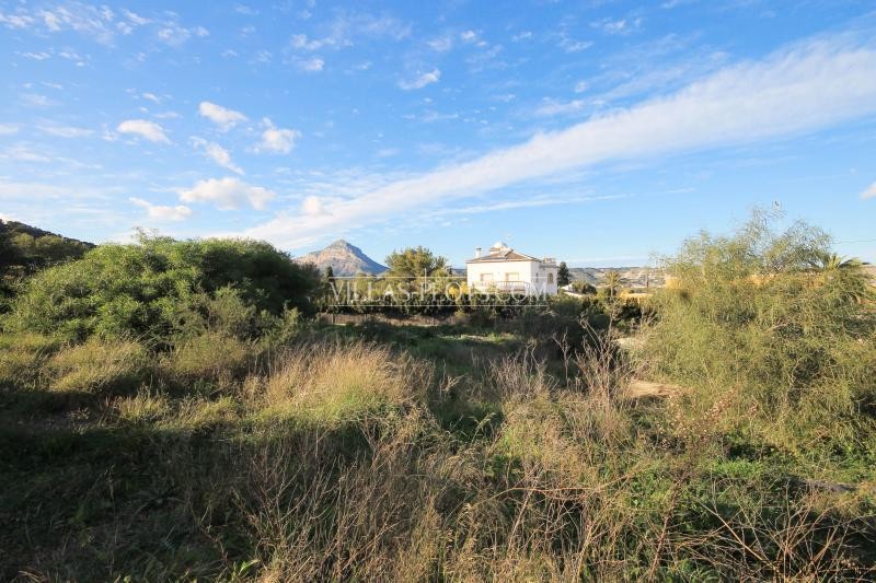 Plot In Javea
