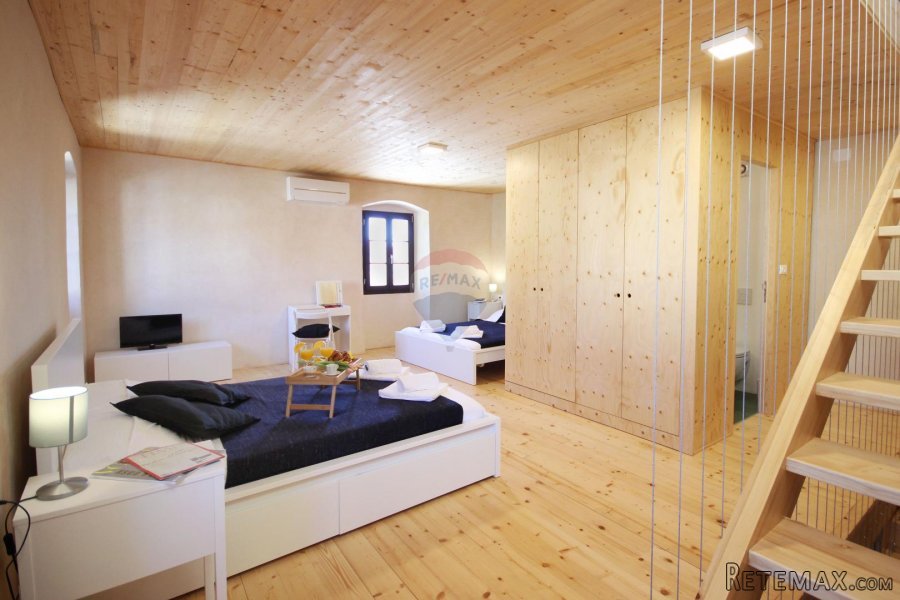 Istra - okolica Pule - predivna renovirana autohtona villa i - 9