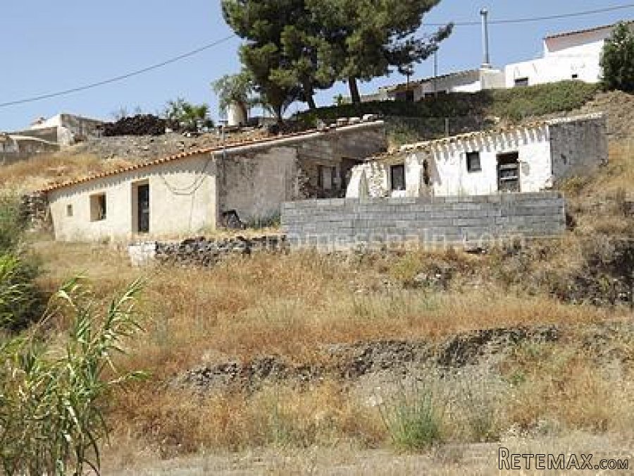 RESERVED SEPTEMBER 2021 WITH VOSS HOMES - Deceptively..