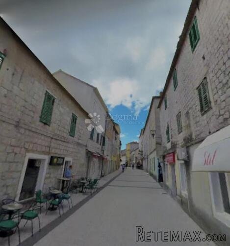 Odlična prilika – stan u samom centru Sinja