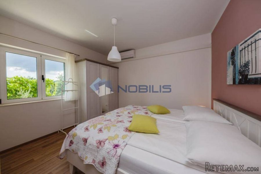 Split, Donje Sitno, kuća za odmor 152 m2, bazen - 12