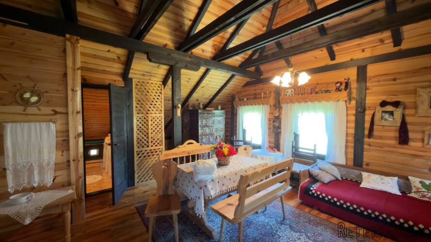 Na prodaju-porodicna kuca na Borovoj glavi,Dobroselica-Zlatibor - 13