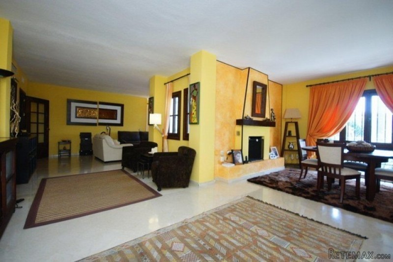 2 bedroom Apartment - 2