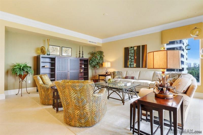 3 bedroom Residence For Sale: Singer.. - 2
