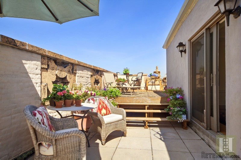 1 bedroom PentHouse For Sale: 355.. - 2
