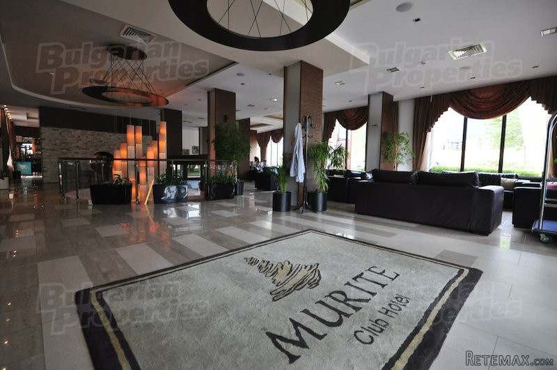 Large Apartment In Successful All Year..