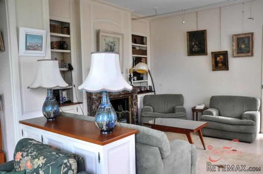 Bayonne (64) - Bourgeoise Bayonnaise house of almost 260 m2.. - 8