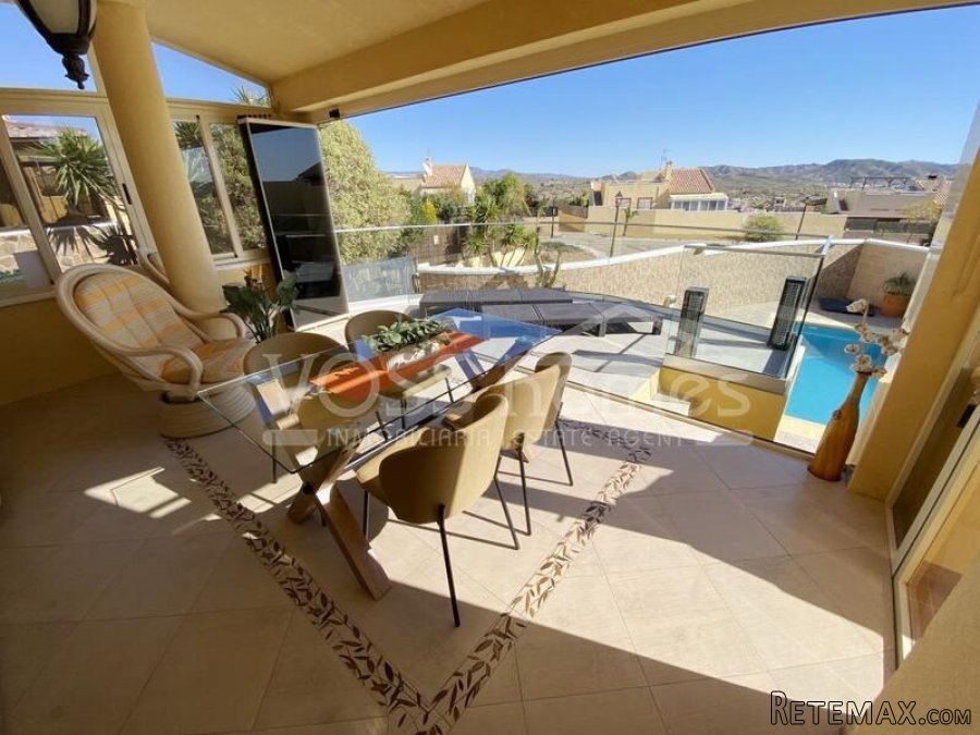 NEW & EXCLUSIVE TO VOSS HOMES - A stunning, recently.. - 3
