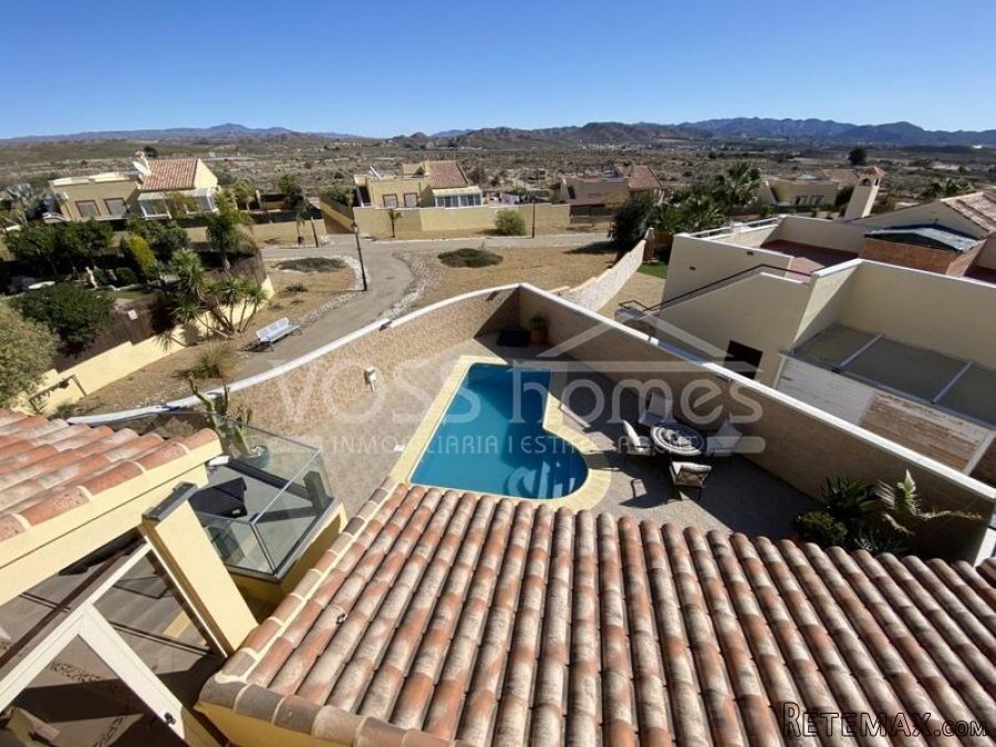 NEW & EXCLUSIVE TO VOSS HOMES - A stunning, recently.. - 4