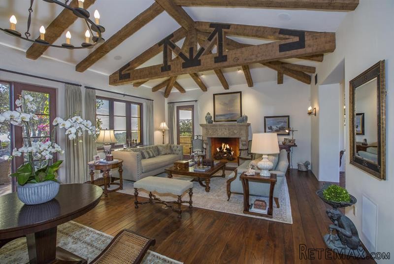 6 bedroom House For Sale: 1379 Oak.. - 2