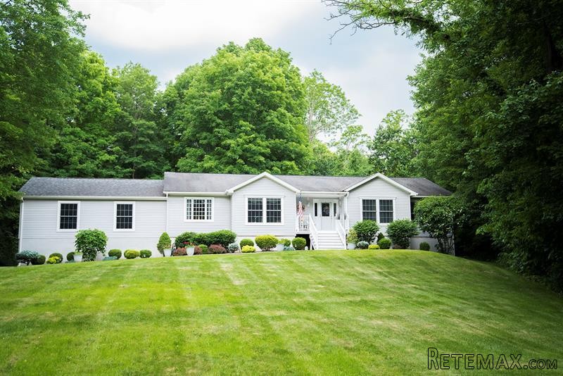 3 bedroom House For Sale: 388 Skidmore..