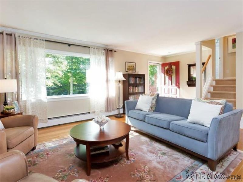 4 bedroom House For Sale: 235 JANES.. - 2