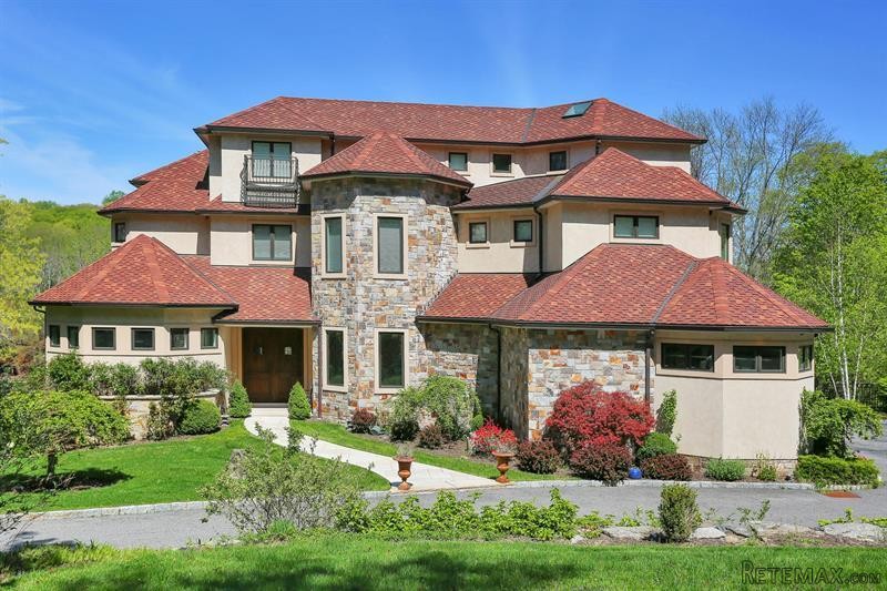 4 bedroom House For Sale: 108 Cherry..