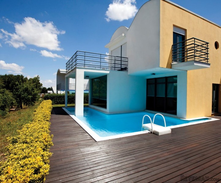 Detached house T3+1 - 2