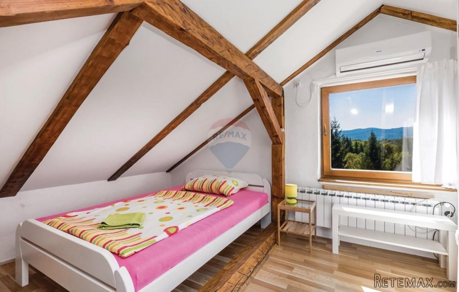 Lika, Plaški-Kuća sa bazenom 110 m2 - 10