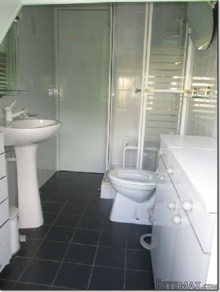 Charming House, Ideal Holiday Home - 2