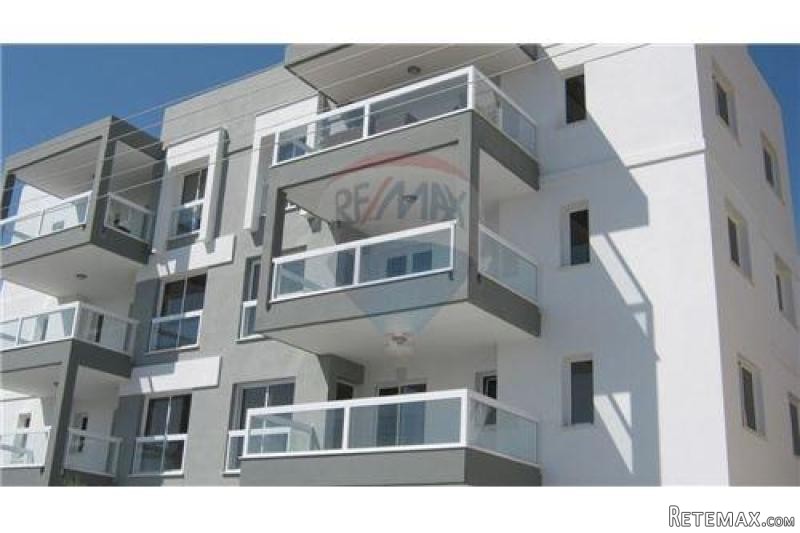 Condo/Apartment - For Sale -.. - 2