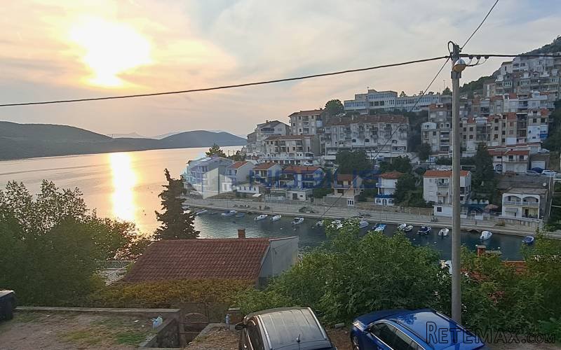 Neum, kuća 330 m2 sa 240 m2 zemljišta, 40 m od mora - 2