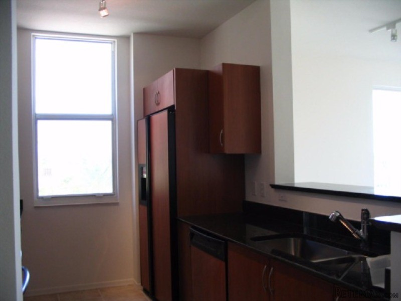 000 Confidential Ave. Lantana, Fl 33462 - 2
